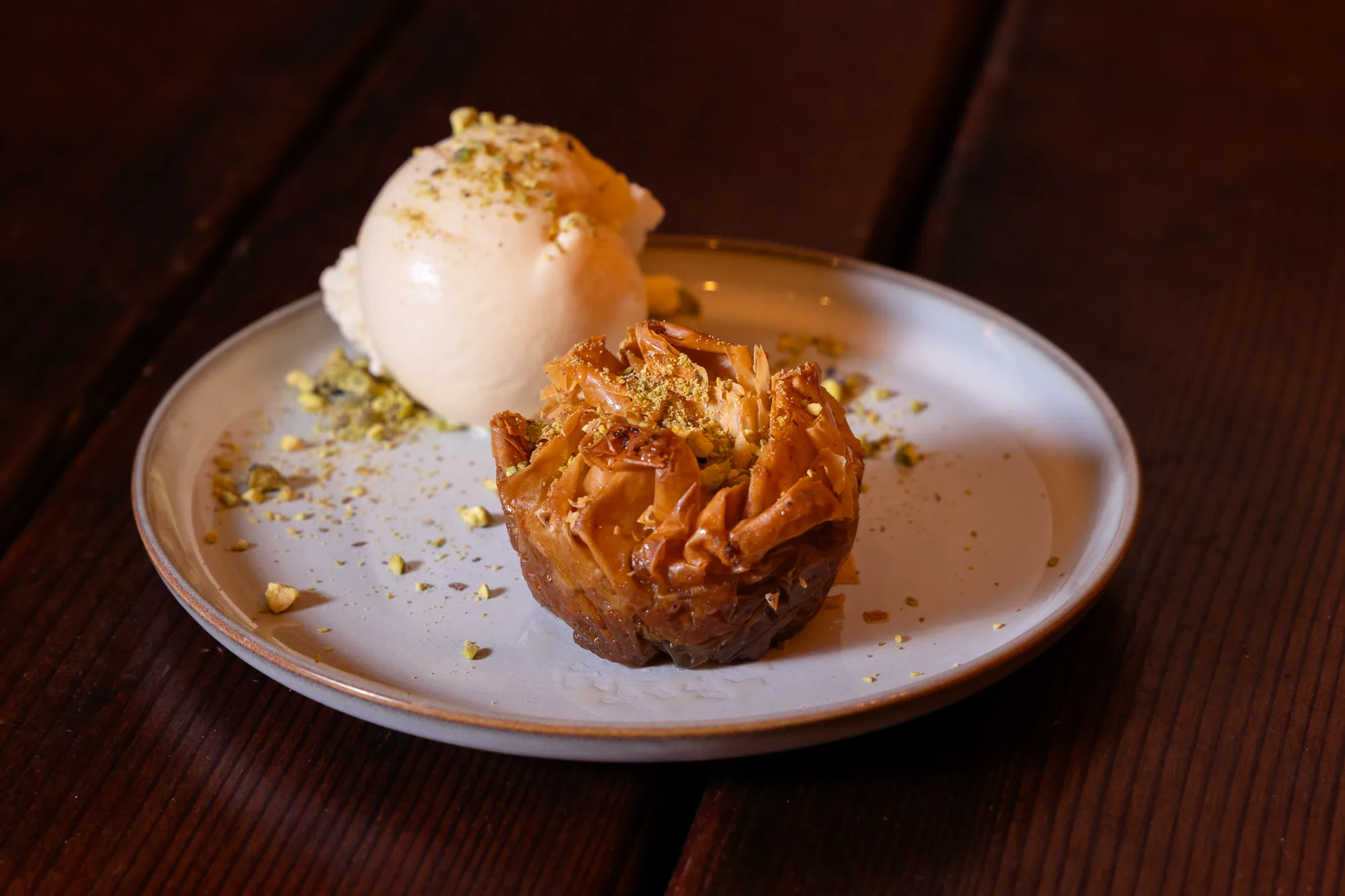 Alesta baklava served with ice cream